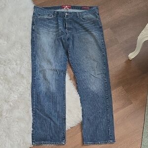 Lucky Brand Relaxed Fit Blue Jeans